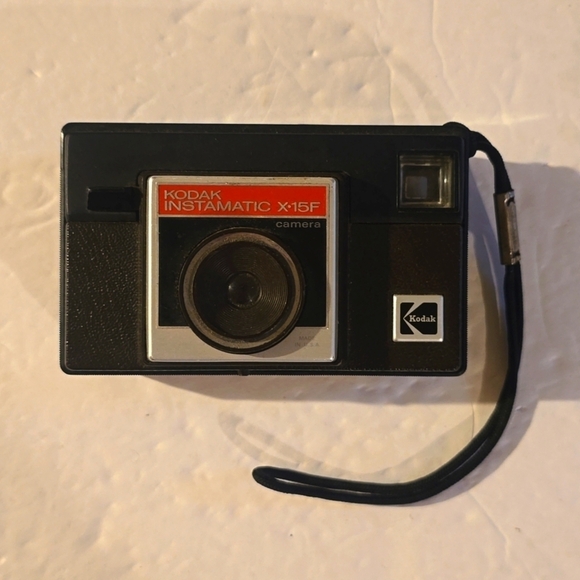 Kodak instamatic Camera X-15F Vintage Black/Red Photography antique - Picture 1 of 8